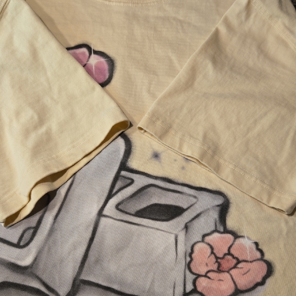 Chris Pyrate Cream T-Shirt with Pink Floral Design - Picture 6 of 10